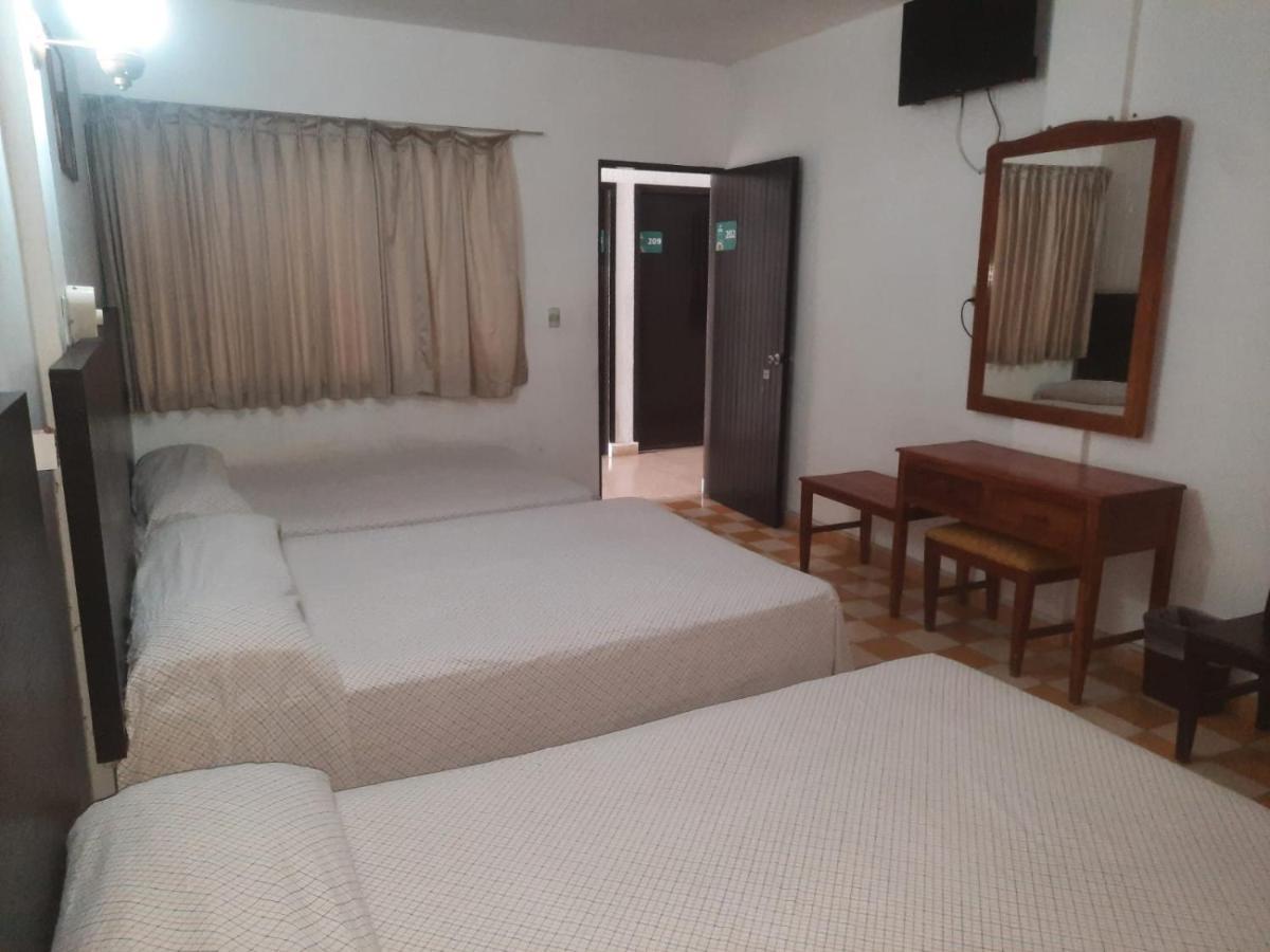 Hotel Acuario Catemaco Exteriér fotografie